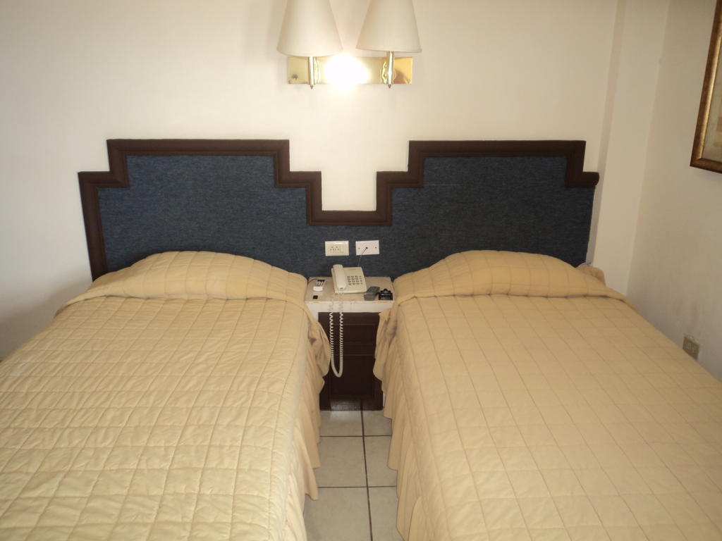 Hotel Hacienda Nainari Ciudad Obregón Værelse billede